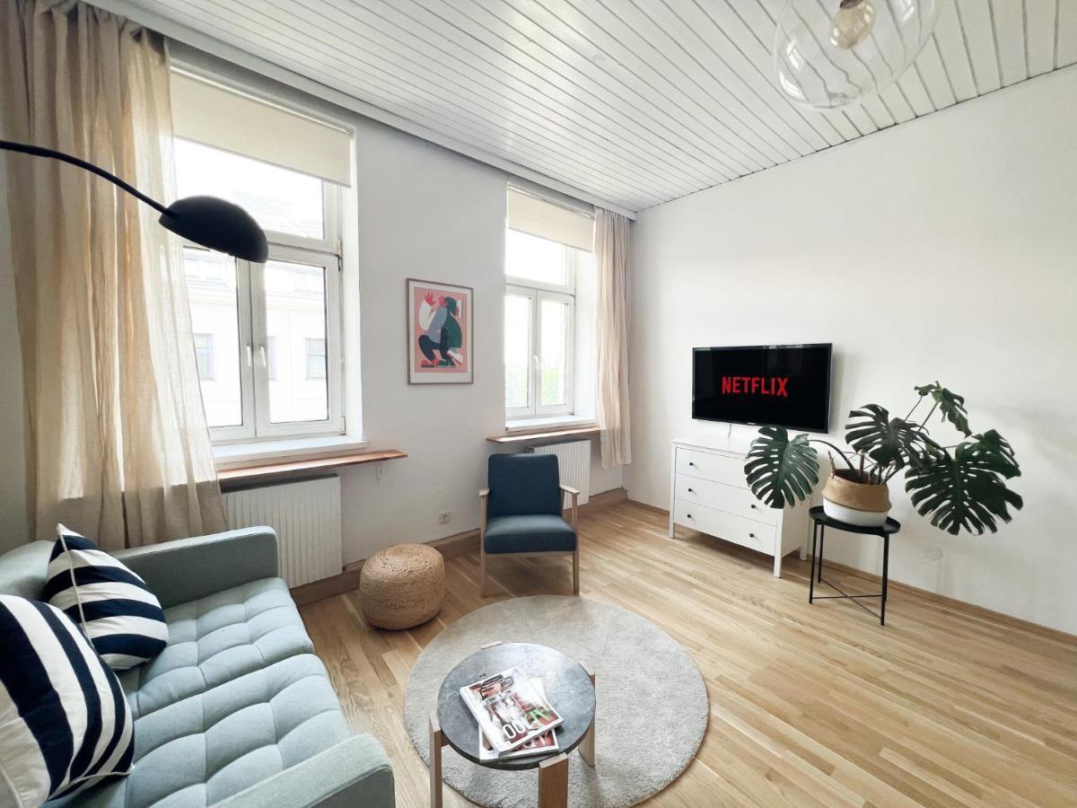 Central Apartment Next To Belvedere Castle Wien Exteriör bild